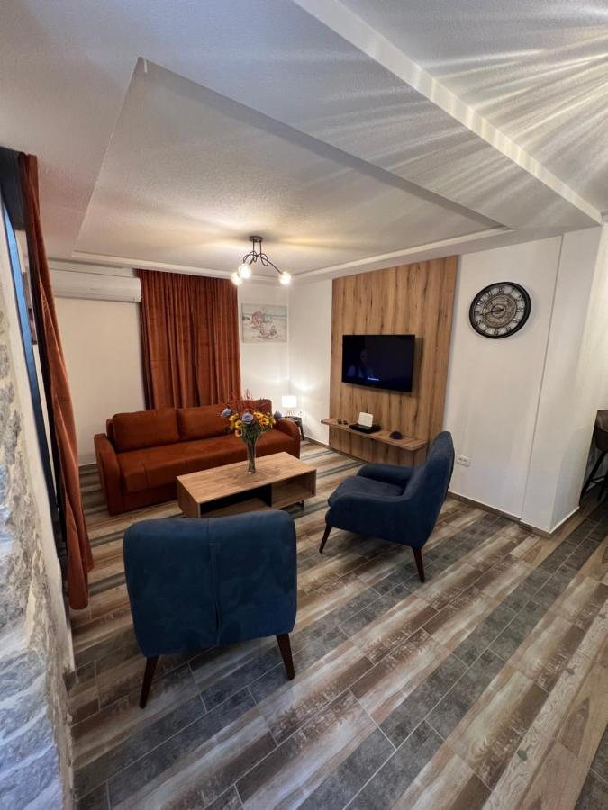 Apartment Marteli Tivat Bagian luar foto