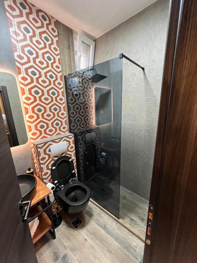 Apartment Marteli Tivat Bagian luar foto