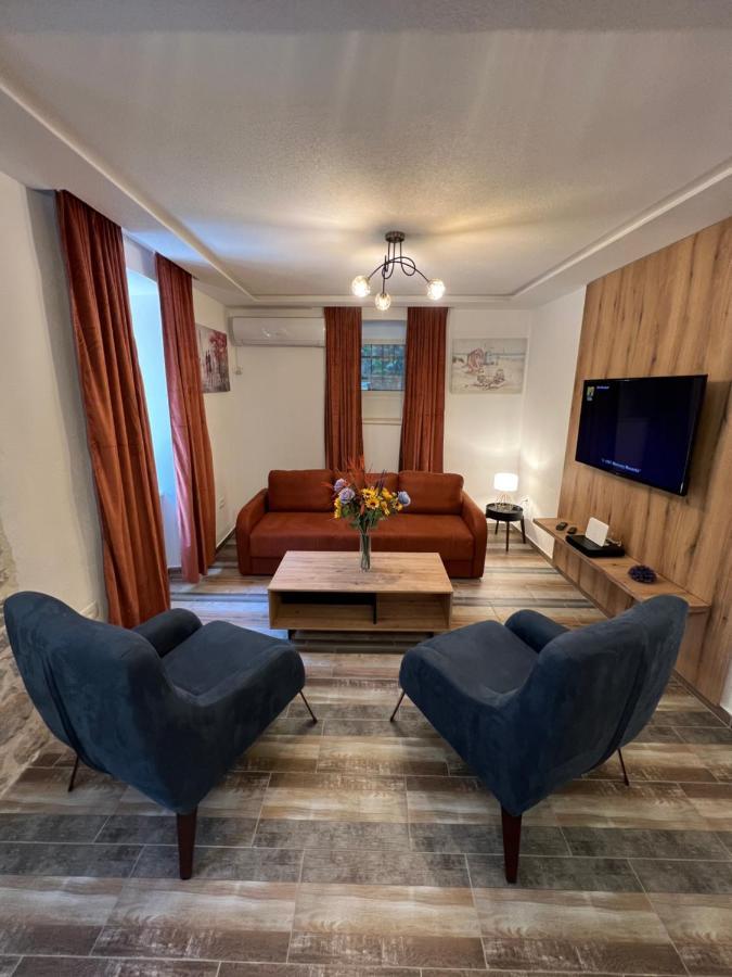 Apartment Marteli Tivat Bagian luar foto
